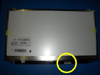 Ecran 15.6" 40 pin Slim HD 1366 x 768 oreilles verticales ( Grade B )